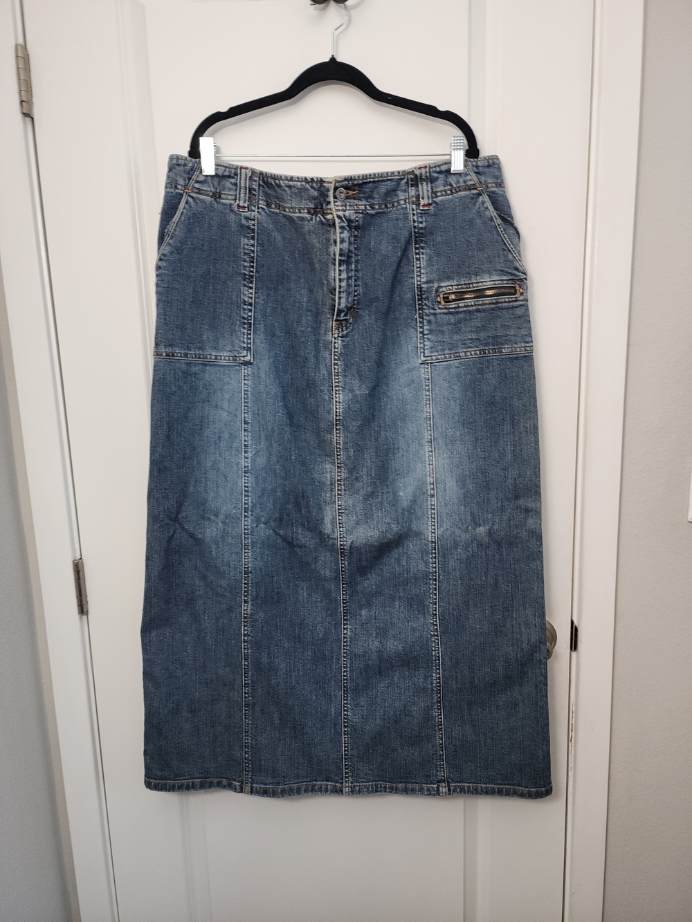 Eddie Bauer Y2K Blue Denim Maxi  Skirt with Utility Pocket